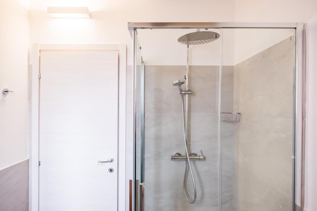 Residenza Gelsomino Apartamento Desenzano del Garda Exterior foto